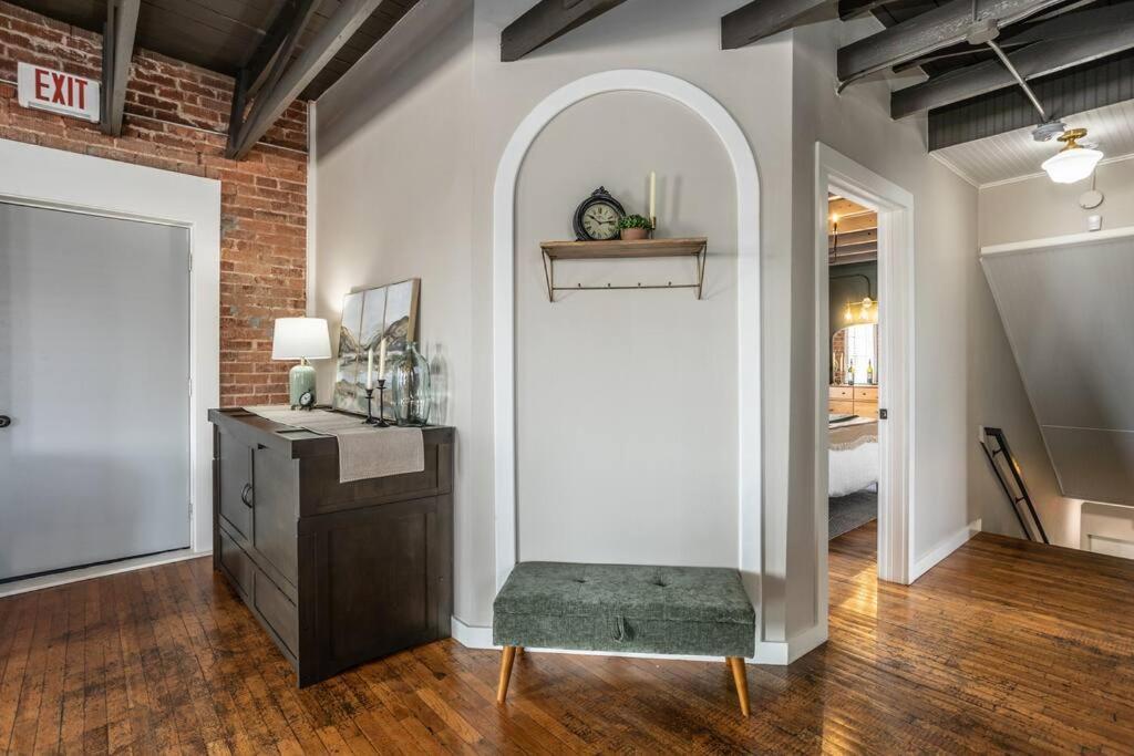 The Loft At 113 - Gateway To The North Texas Hill Country Apartment Muenster Ngoại thất bức ảnh