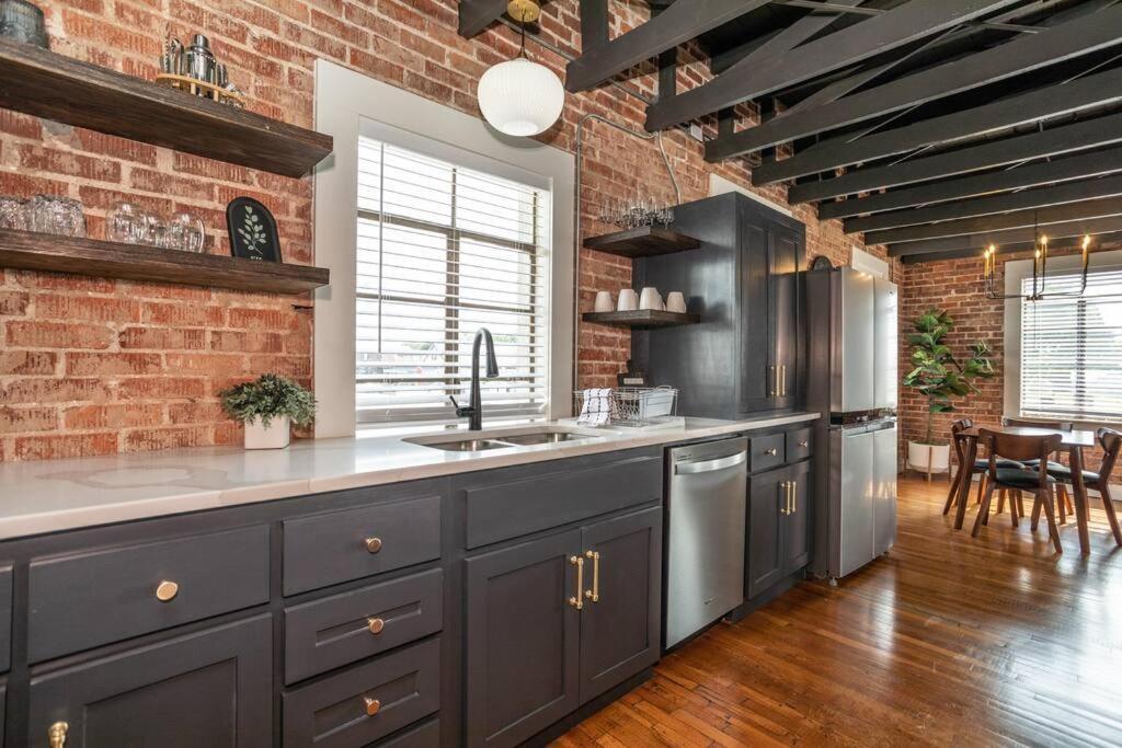 The Loft At 113 - Gateway To The North Texas Hill Country Apartment Muenster Ngoại thất bức ảnh